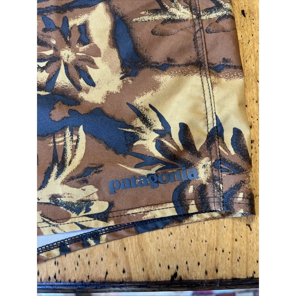 Men's Patagonia Board Shorts Men's 33 Floral Pattern Drawstring Beach‎ Outdoor